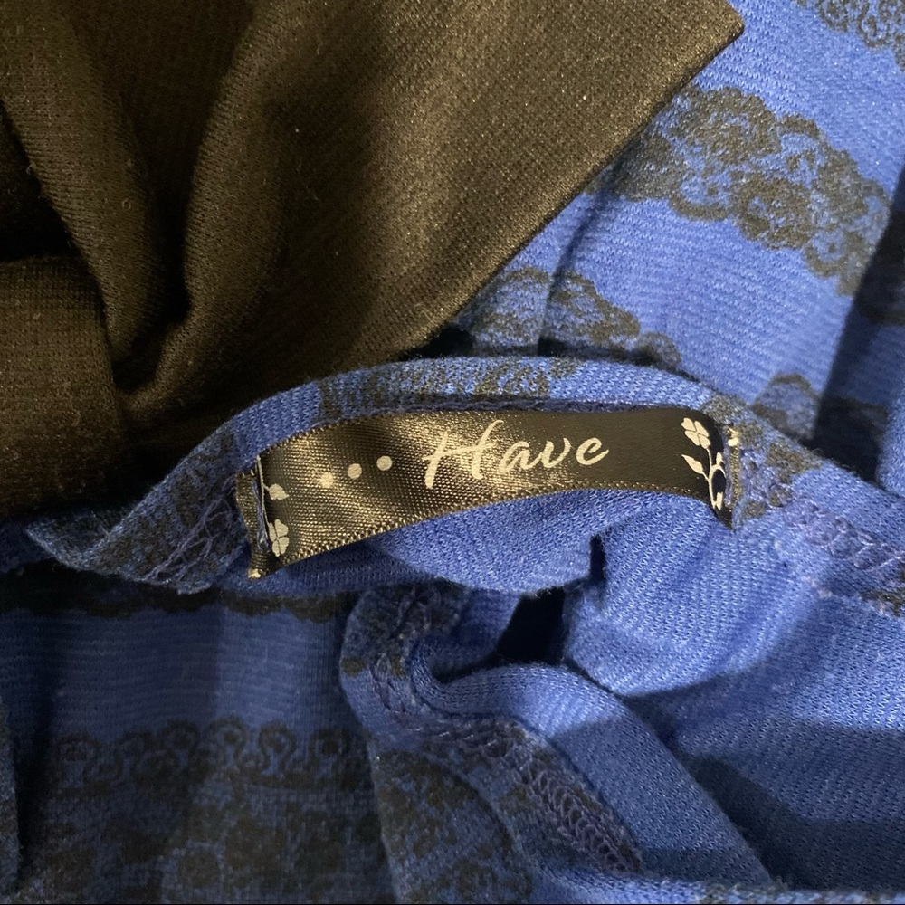 Womens Have top blue and black - Picture 2 of 5